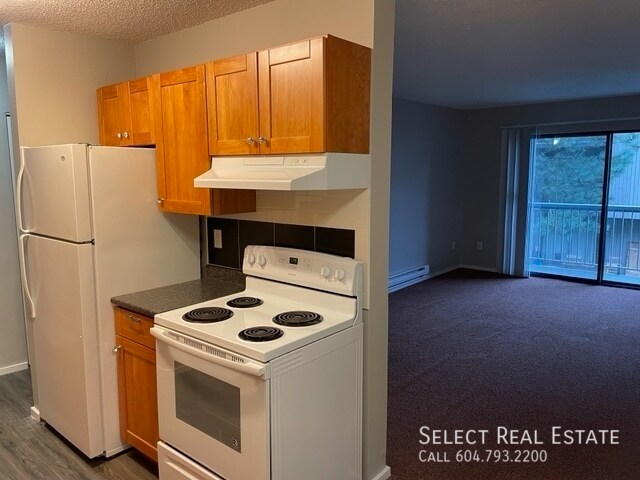 1755 No 9 Highway213 Unit 213