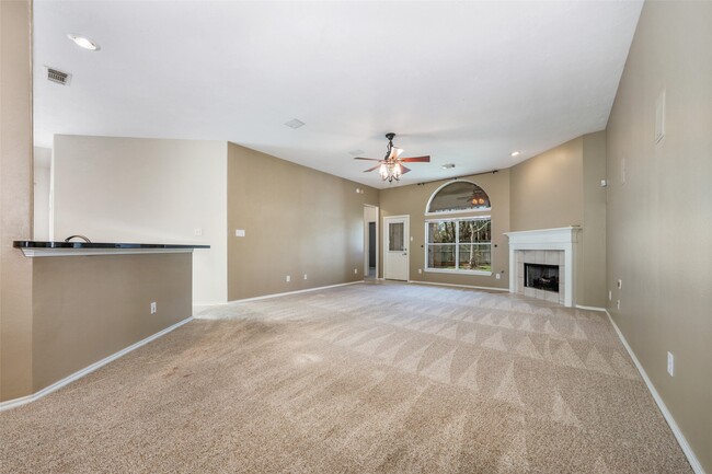 Photo - 3 N Abram Cir