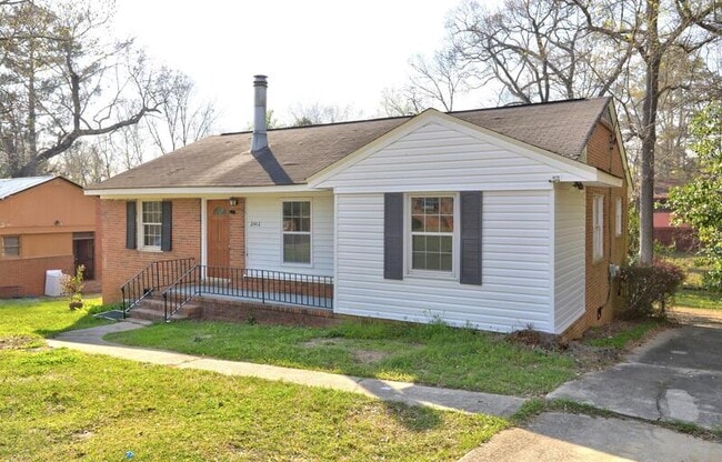 Photo - 2442 Tredway Dr