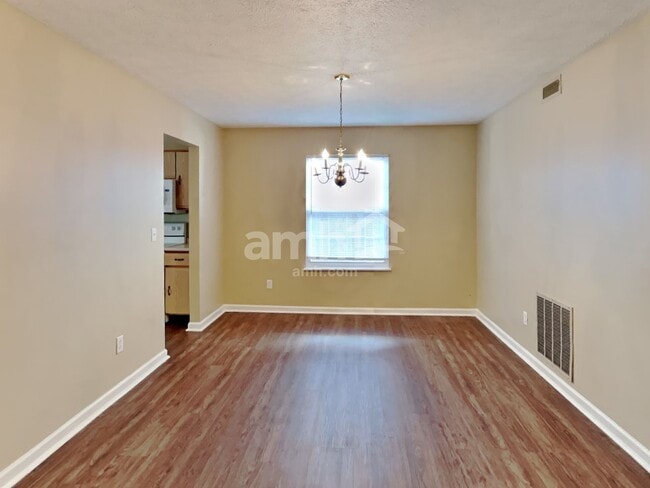 Photo - 24 Gazebo Dr