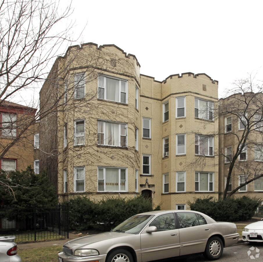 Photo - 6157-6159 N Hamilton Ave