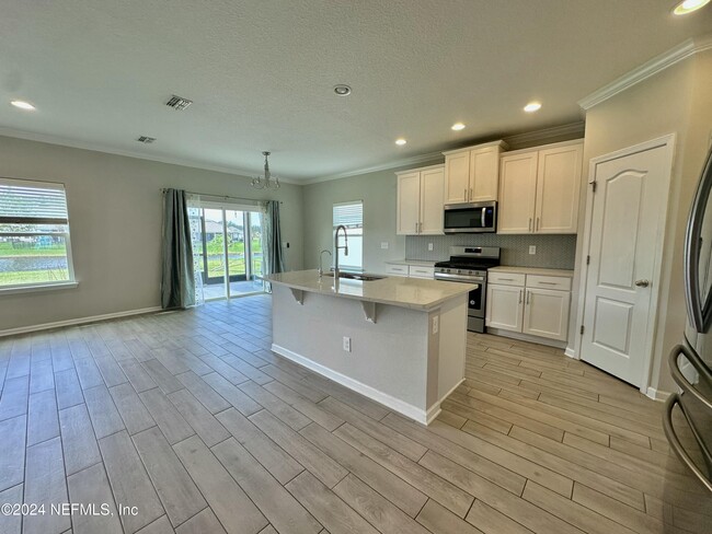 Photo - 122 Codona Glen Dr