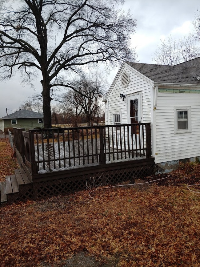 Photo - 767 S 200th St