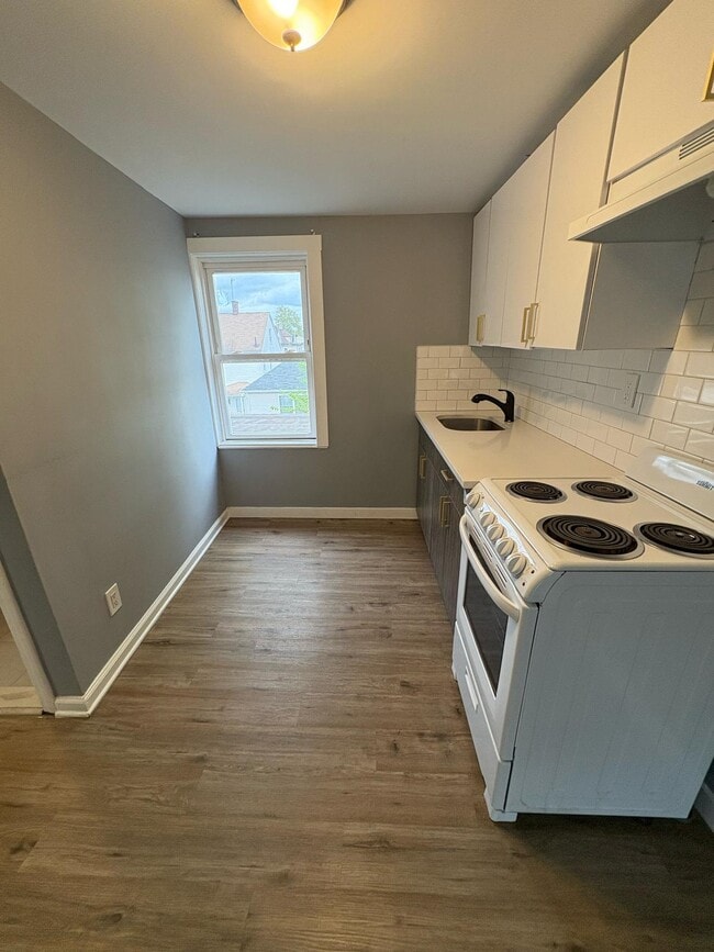 Photo - 11 Cliff Hill Pl Apartments Unit 3