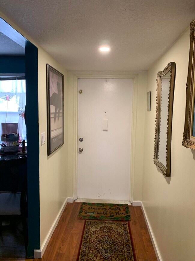 7887 Golf Cir Dr Unit 212