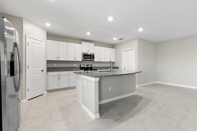 Photo - LIKE  NEW 5 Bedroom House for Rent in Epperson Ranch!