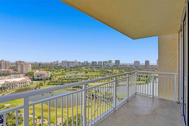 Photo - 19501 W Country Club Dr Unit 2313