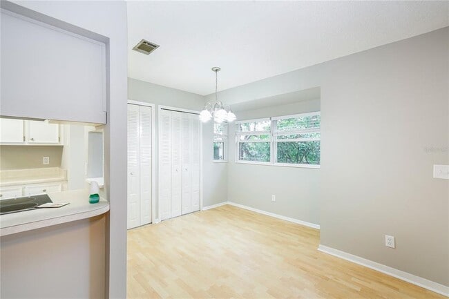 Photo - 1003 Park St