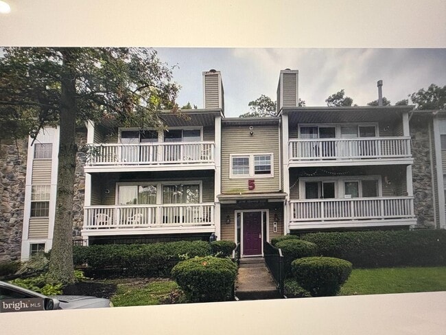 Building Photo - 51 Kenwood Dr Rental