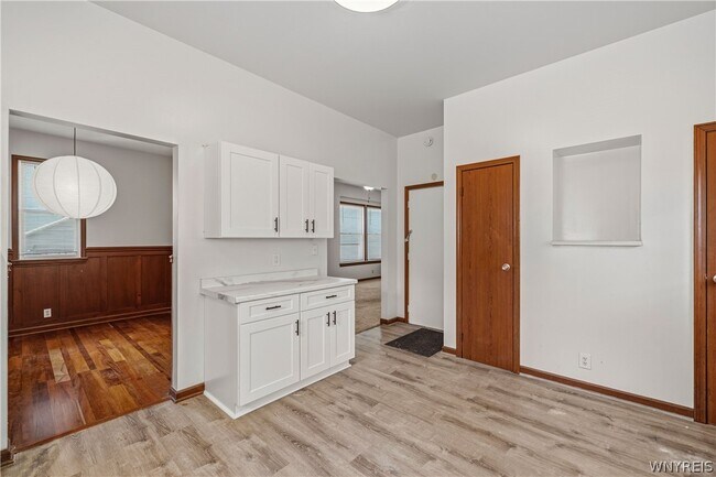 Photo - 182 Lancaster Ave