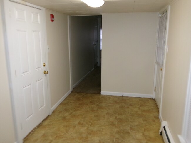 Photo - 481 N 5th St Unidad Apt 2