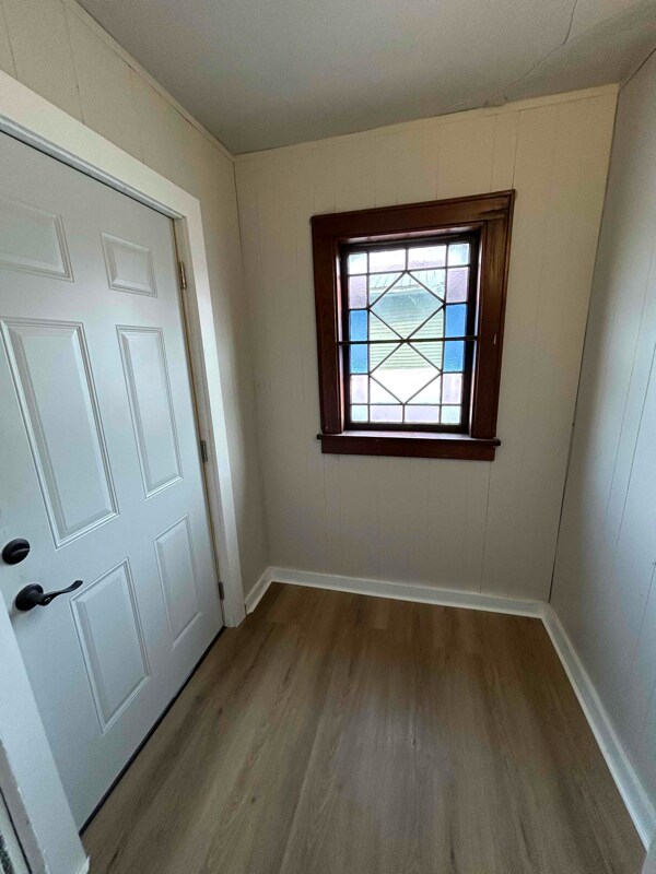 406 W 5th St Unit 1