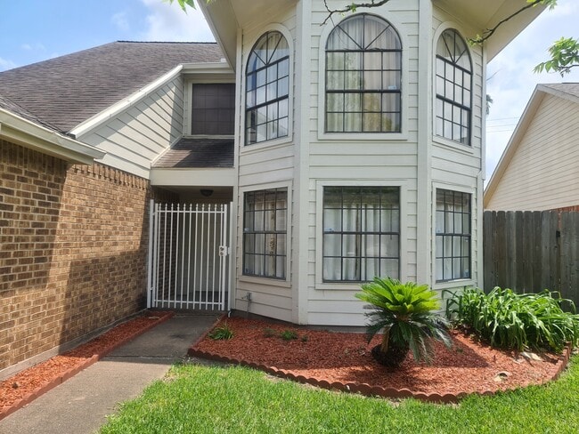 Building Photo - 3131 Meadway Dr Rental