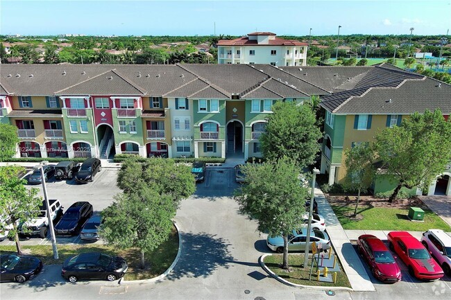 Building Photo - 11102 NW 83rd St Unit 222 Rental