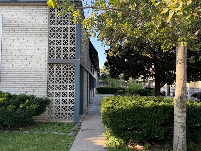 Photo - N88W14750 Main St Unit Menomonee Falls Studios