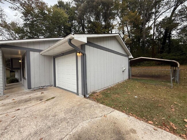 Photo - 8856 Gateridge Ct