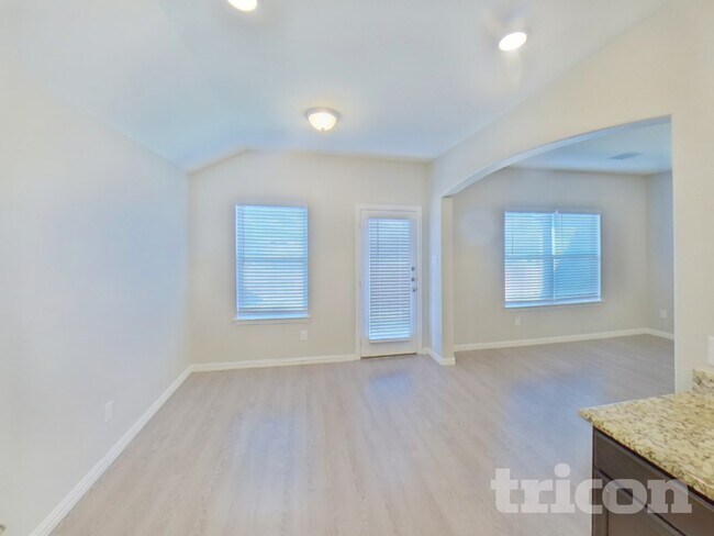 Photo - 110 Columbia St