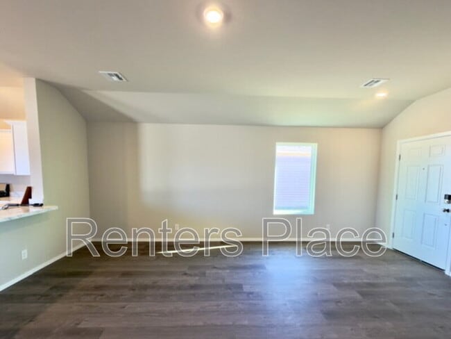 Photo - 1008 W Lawton Rd