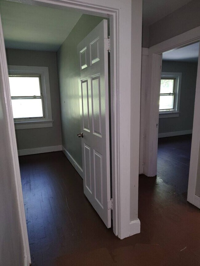 Photo - Spacious & Affordable 3-Bedroom