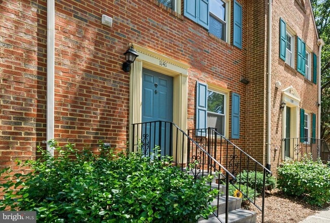 Photo - 1141 N Vernon St