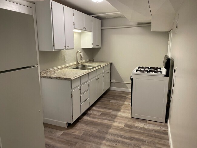 Photo - 2207 11th St Apartments Unit #2