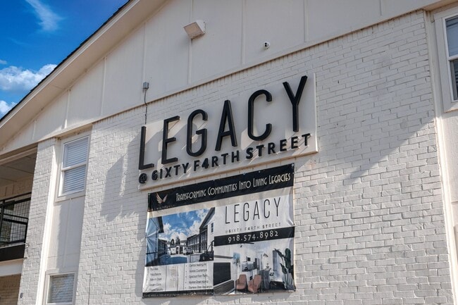 Building Photo - Legacy @64th