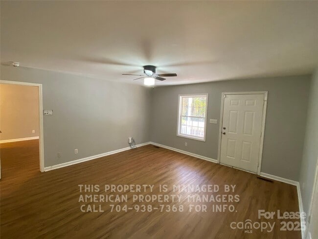 Photo - 5620 Charlie Walker Rd