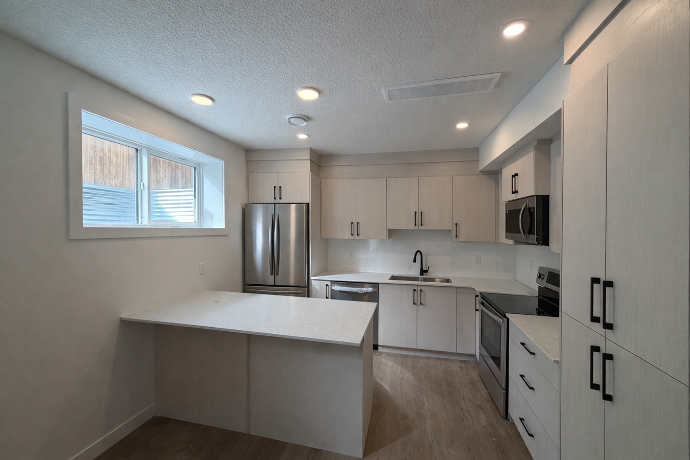 Photo - 11323-11106 106 St Unit 1B (Bsmt)