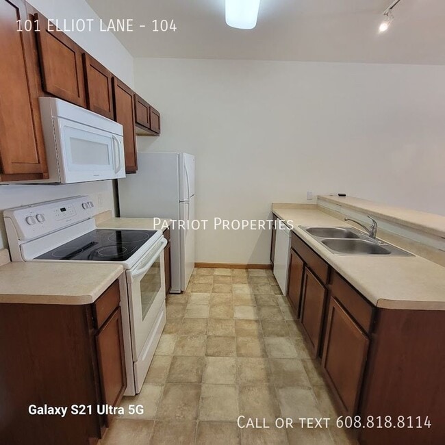 Building Photo - 101 Elliott Ln Unit 104 Rental