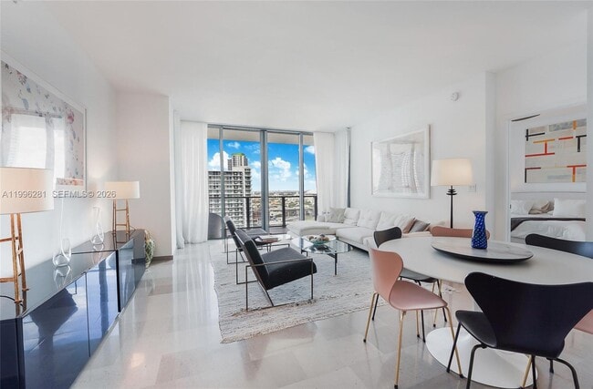 Photo - 68 SE 6th St Unit 2104