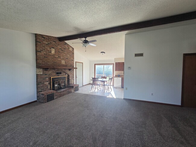 Photo - 10451 SE 214th St