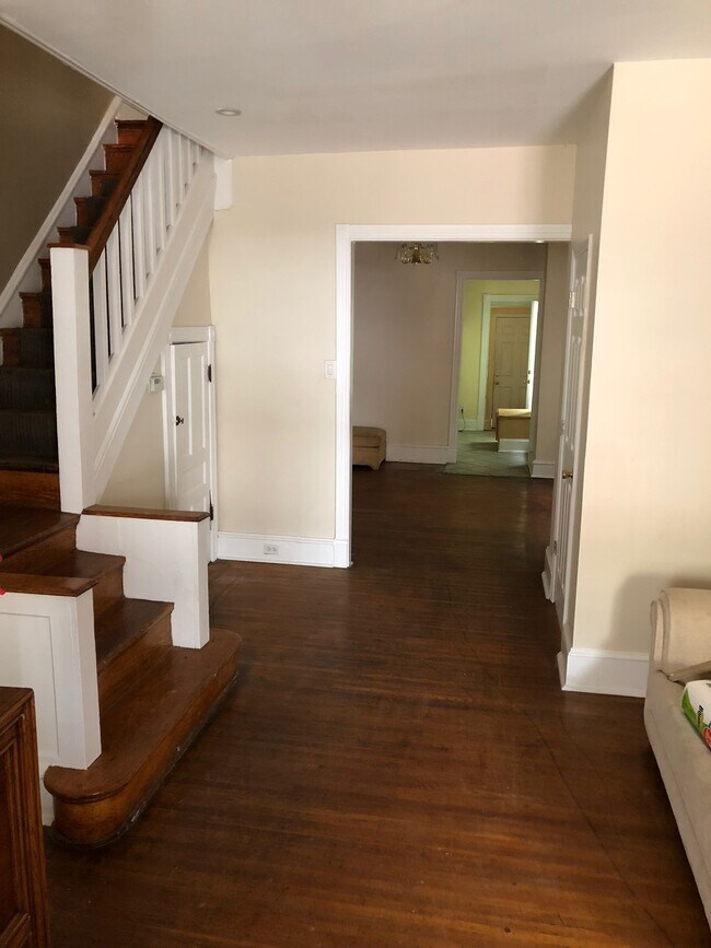 Photo - 147 N Paxon St