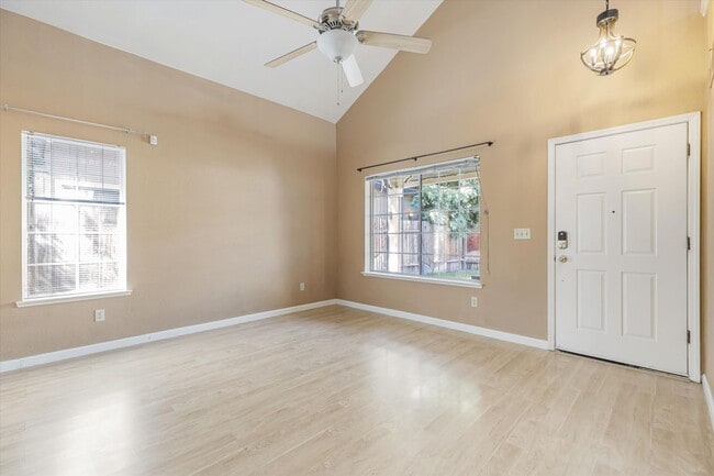 Photo - 4100 Diane Dr