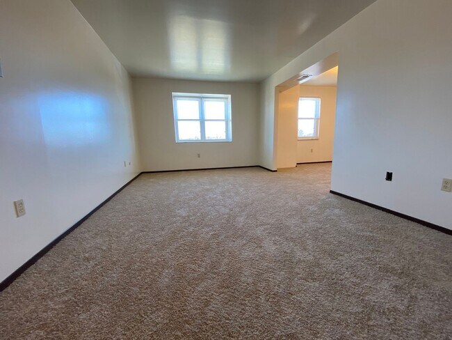 Photo - Spacious 2BR at Bellwood Manor! Great Nort... Unidad 206