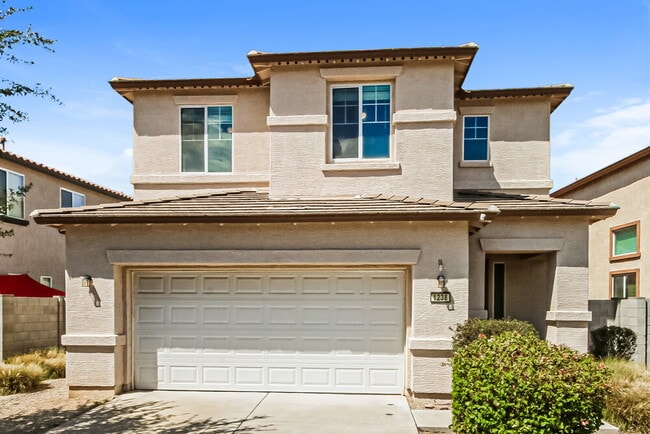Building Photo - 1238 E Julian Dr Rental