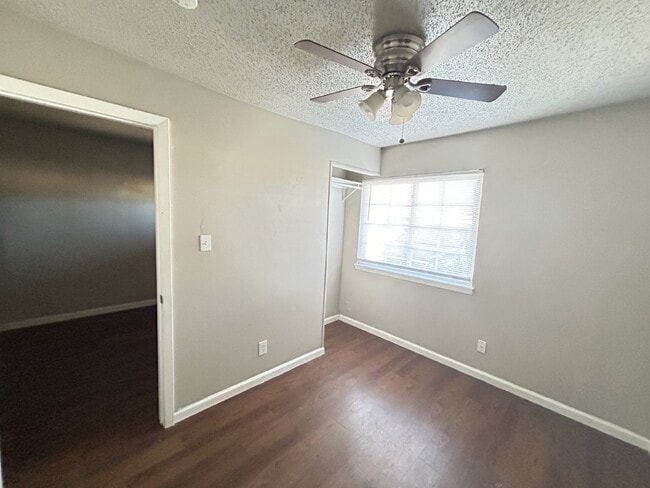 Fourplex two bedroom unit is ready to move in in Castle Hill