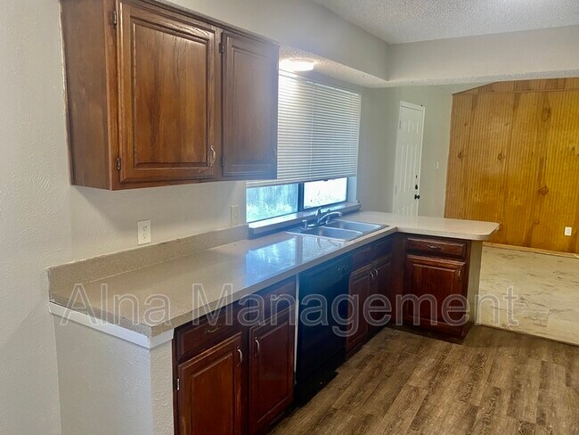 Photo - 1704 Fieldstone Ct