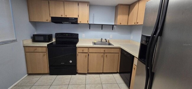 Photo - 588 Fairways Ln Unit E201