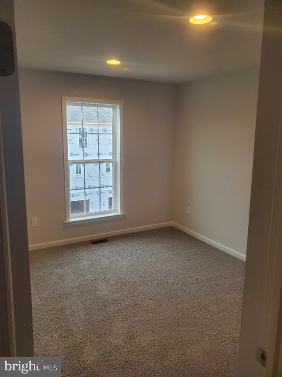 Photo - 3094 Egreton Rd