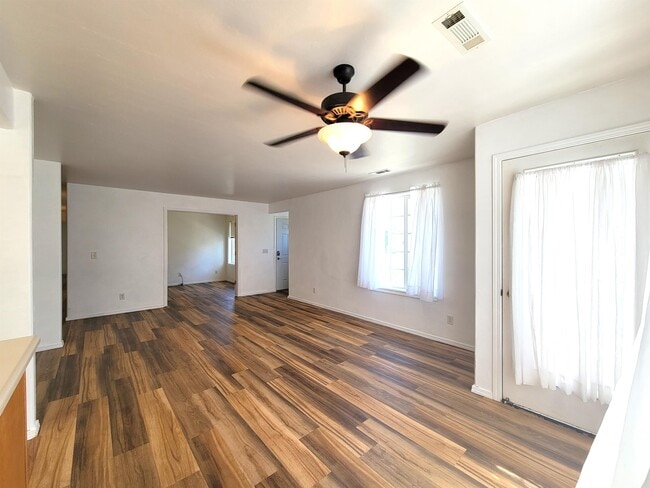 Photo - 3026 W Villard St