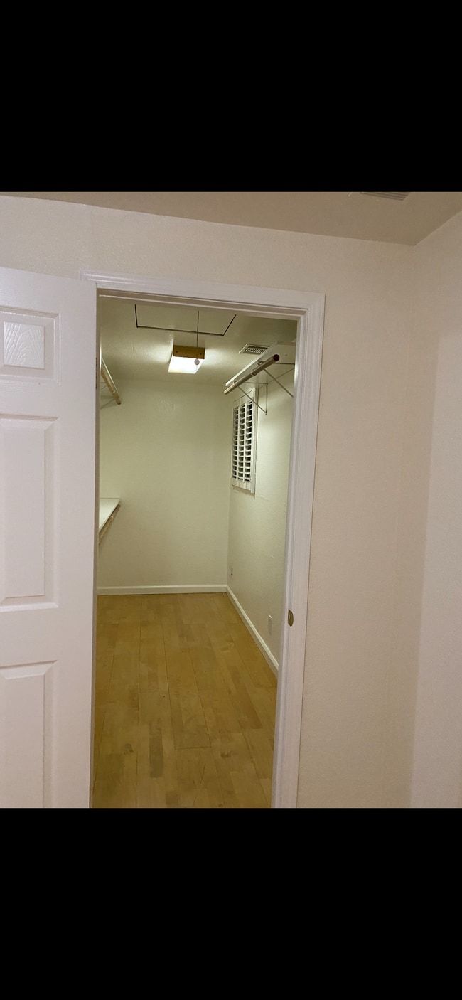 Photo - 15040 Los Gatos Blvd