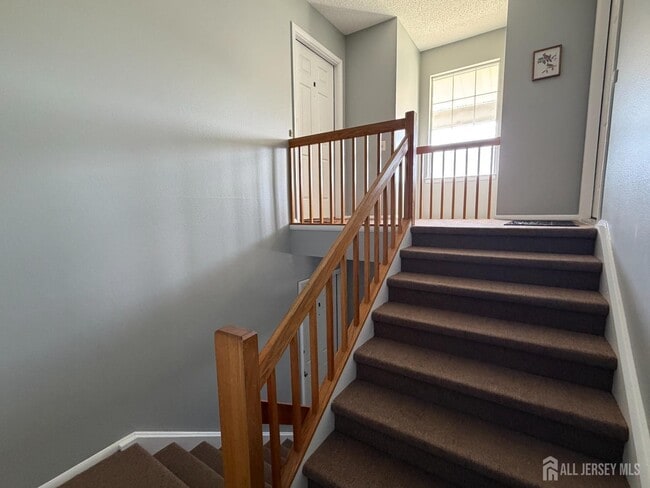 Photo - 808 Sewell Rd