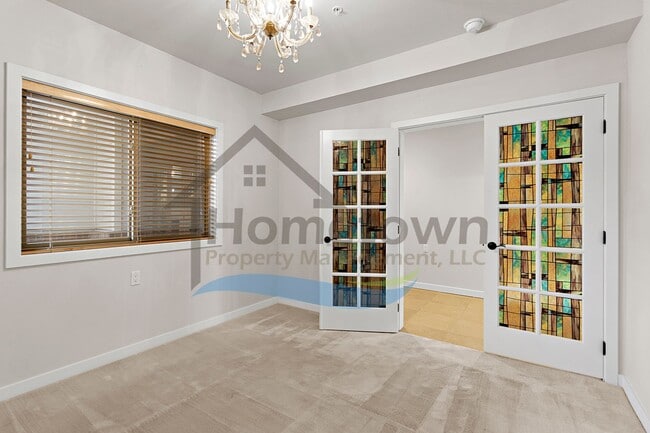 355 W Waterside Dr