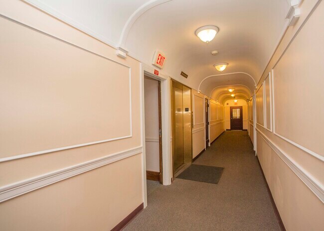 Photo - 123 Highland Ave