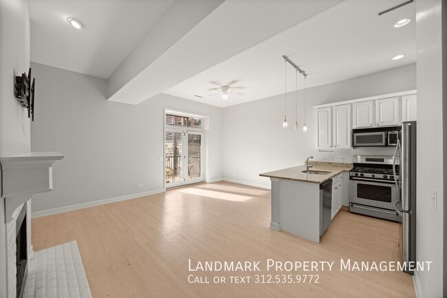 Photo - 1546 N Hudson Ave