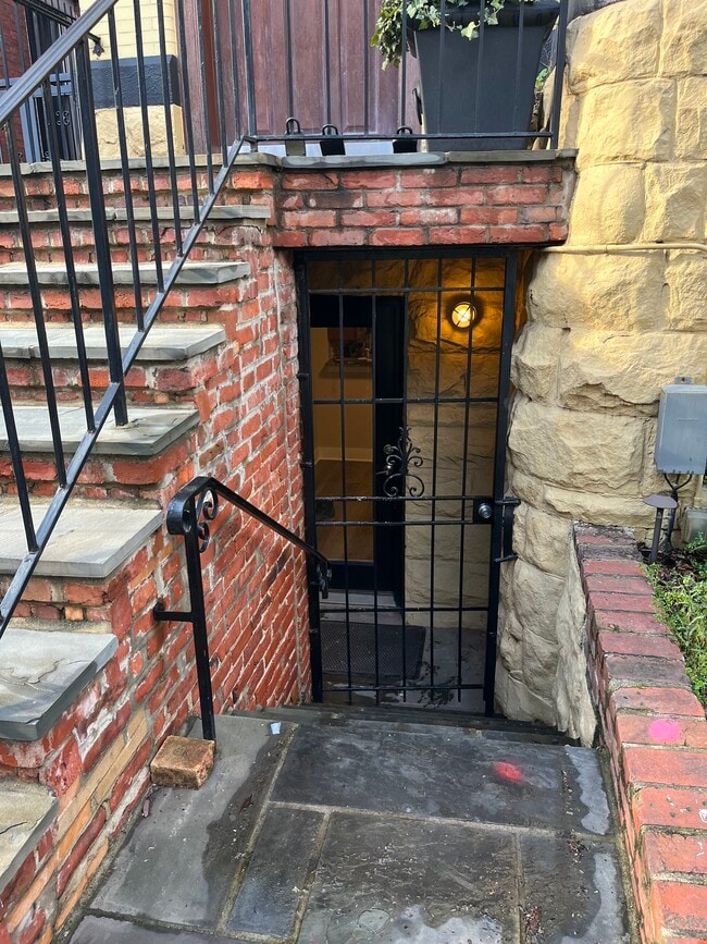 Photo - 1451 Harvard St NW Unit 1