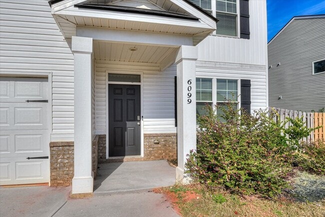 Photo - 6099 Whitewater Dr