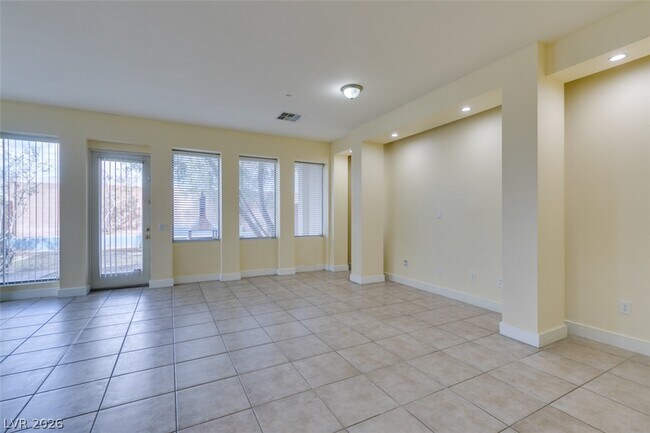 228 Frapuccino Ave