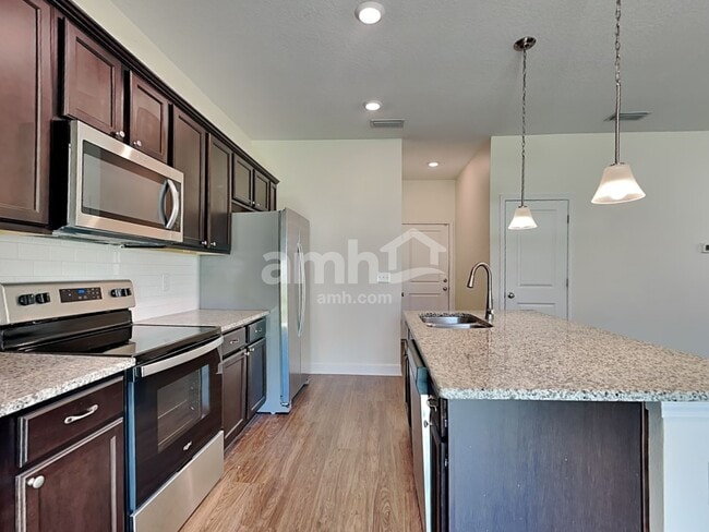 Photo - 6608 Hidden Rose Pl