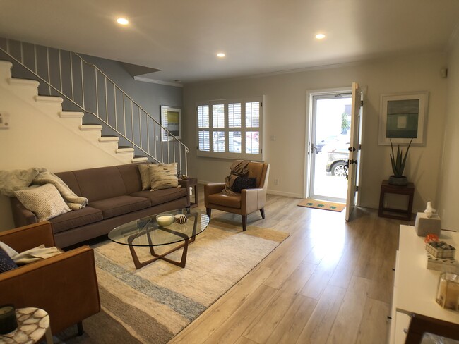 Photo - 422 Pacific St